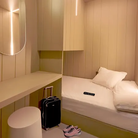 Hostel Wostel Central-station Malaga